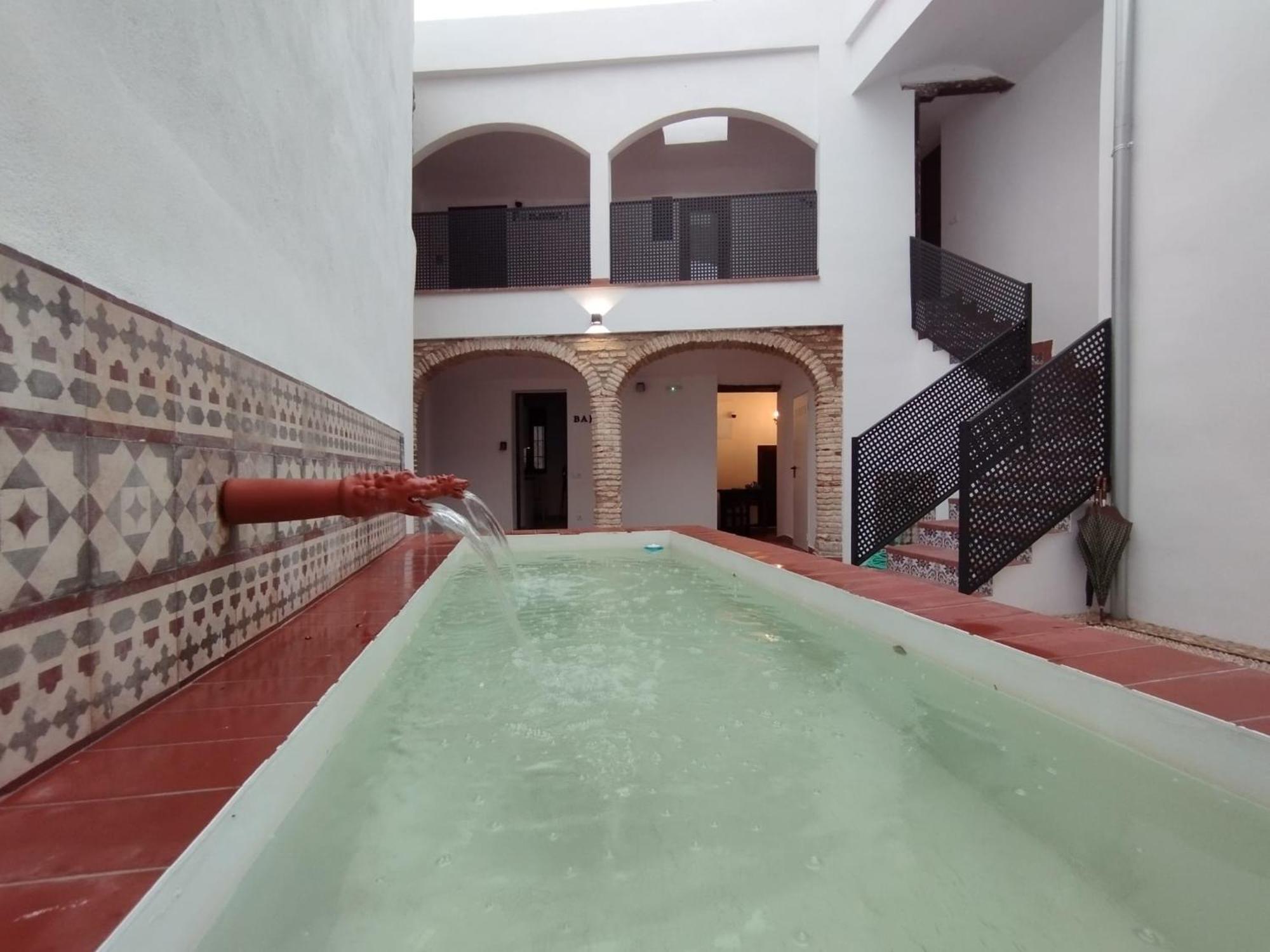 Apartamentos Miguel De Cervantes Centro Cordoba Dış mekan fotoğraf