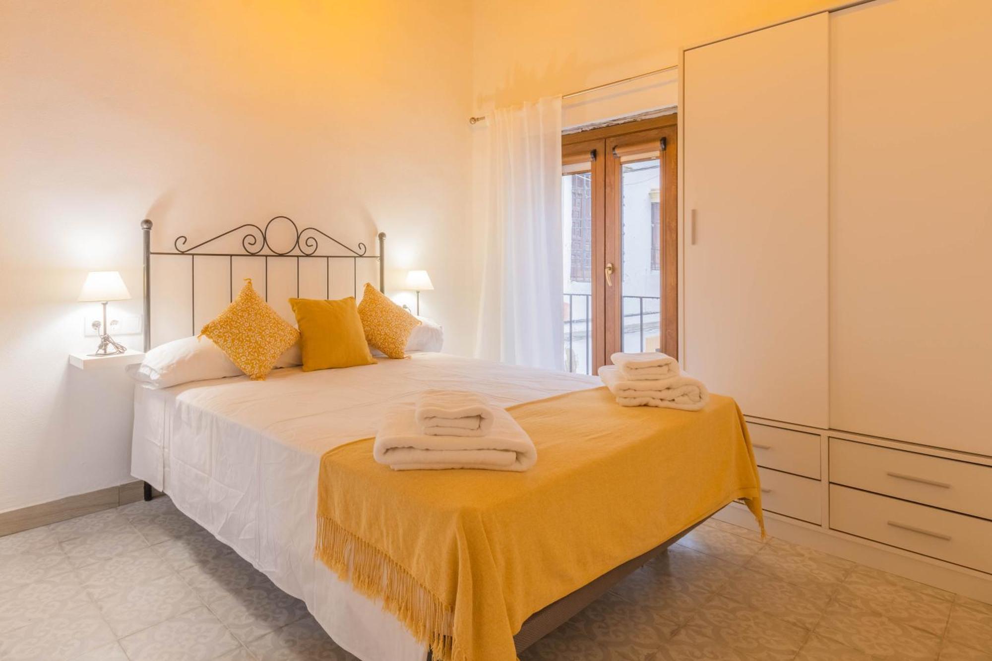 Apartamentos Miguel De Cervantes Centro Cordoba Dış mekan fotoğraf