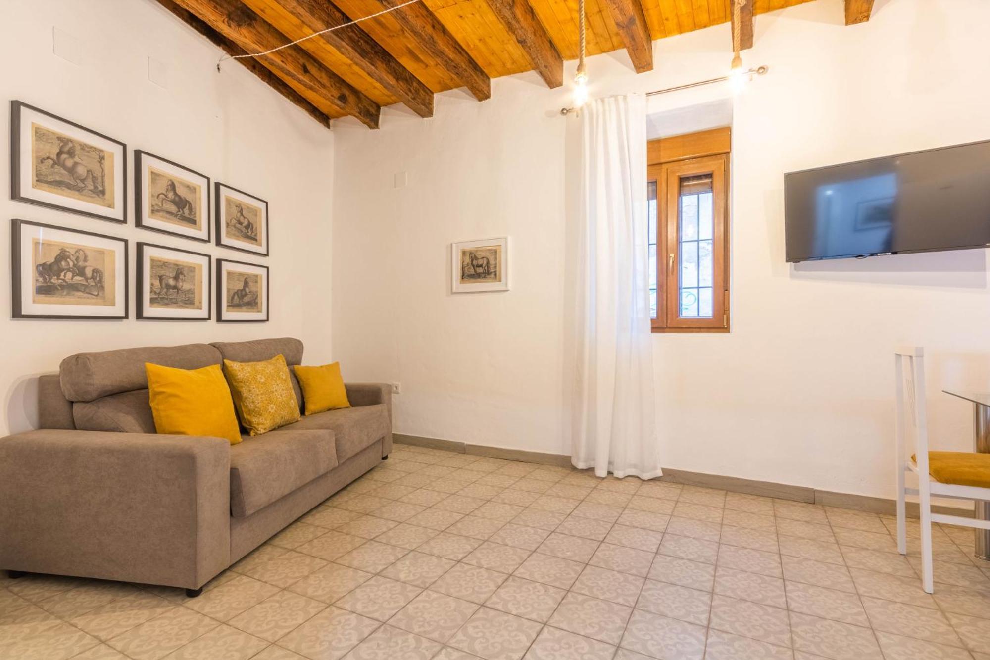 Apartamentos Miguel De Cervantes Centro Cordoba Dış mekan fotoğraf